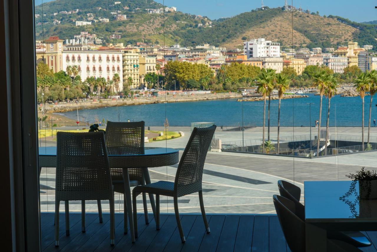Mareluna Crescent - Luxury Seafront Experience 살레르노 외부 사진